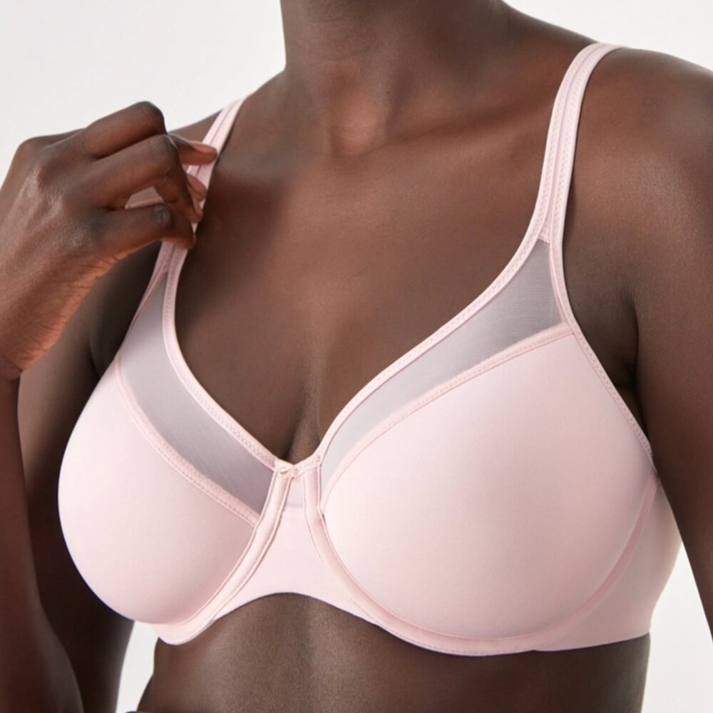 BALI BRA BUNDLE 2 NWT + 1 EUC Convertible One Smooth U Ultra Light Underwire - Picture 12 of 14